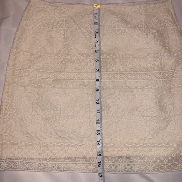 H&M Cream Skirt - Picture 3 of 4